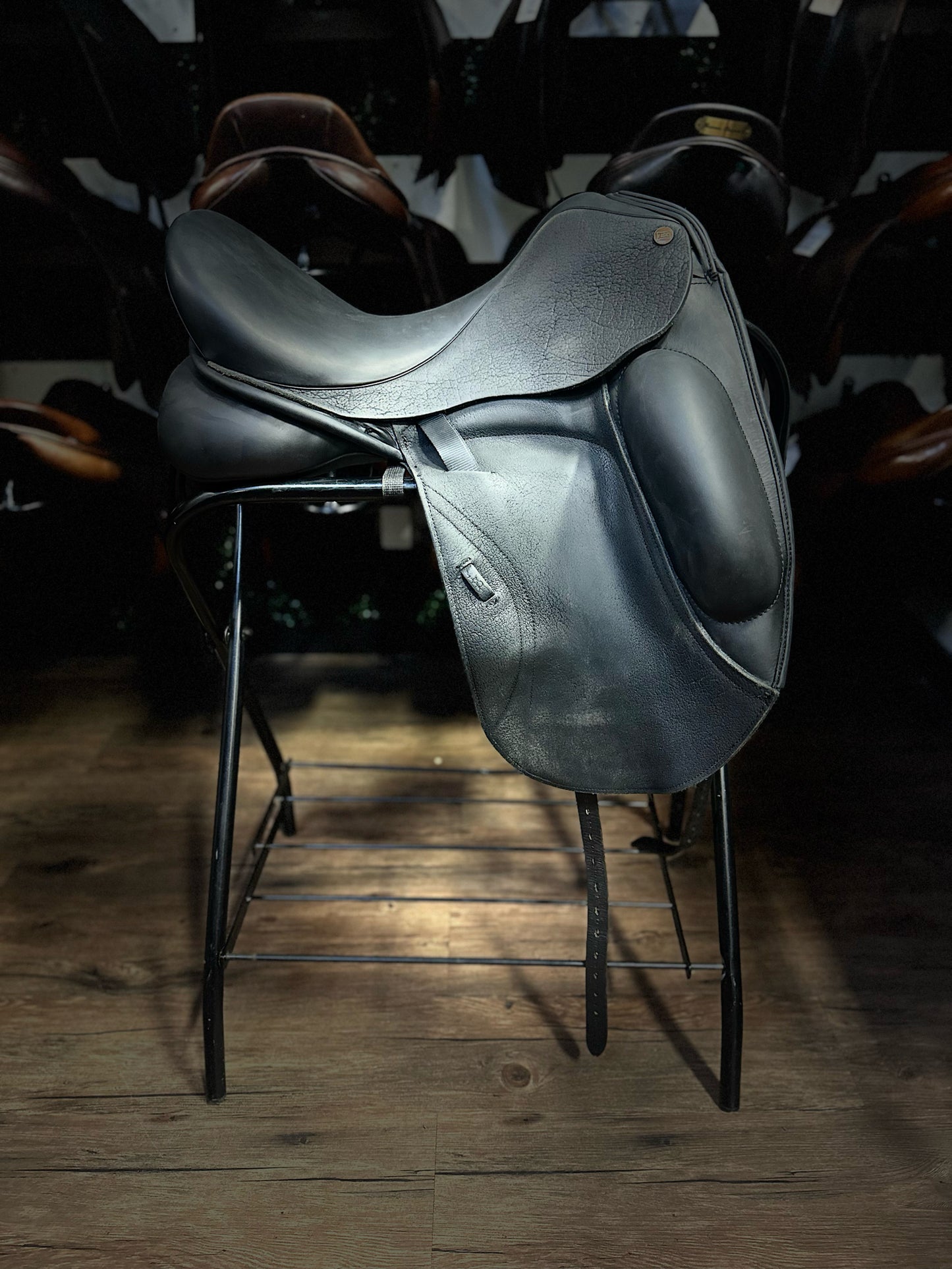 18" NSC Mono Flap Dressage Saddle W ( 6" Gullet)