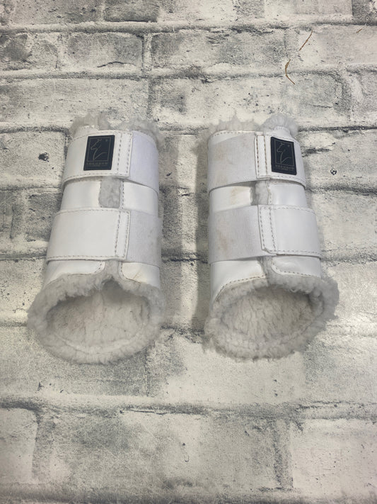 Shedrow Brushing Boots White M