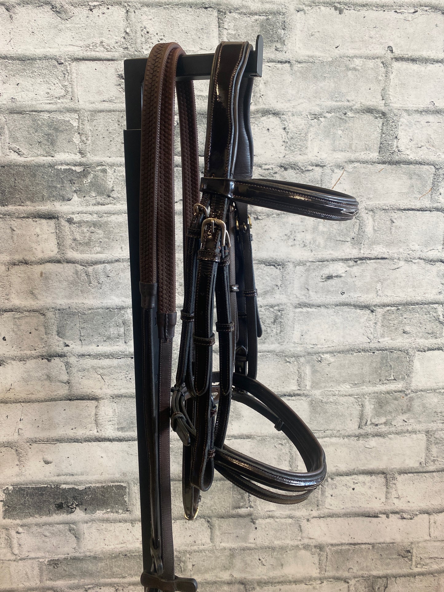 Padded Patent Bridle Dark Brown F + Reins