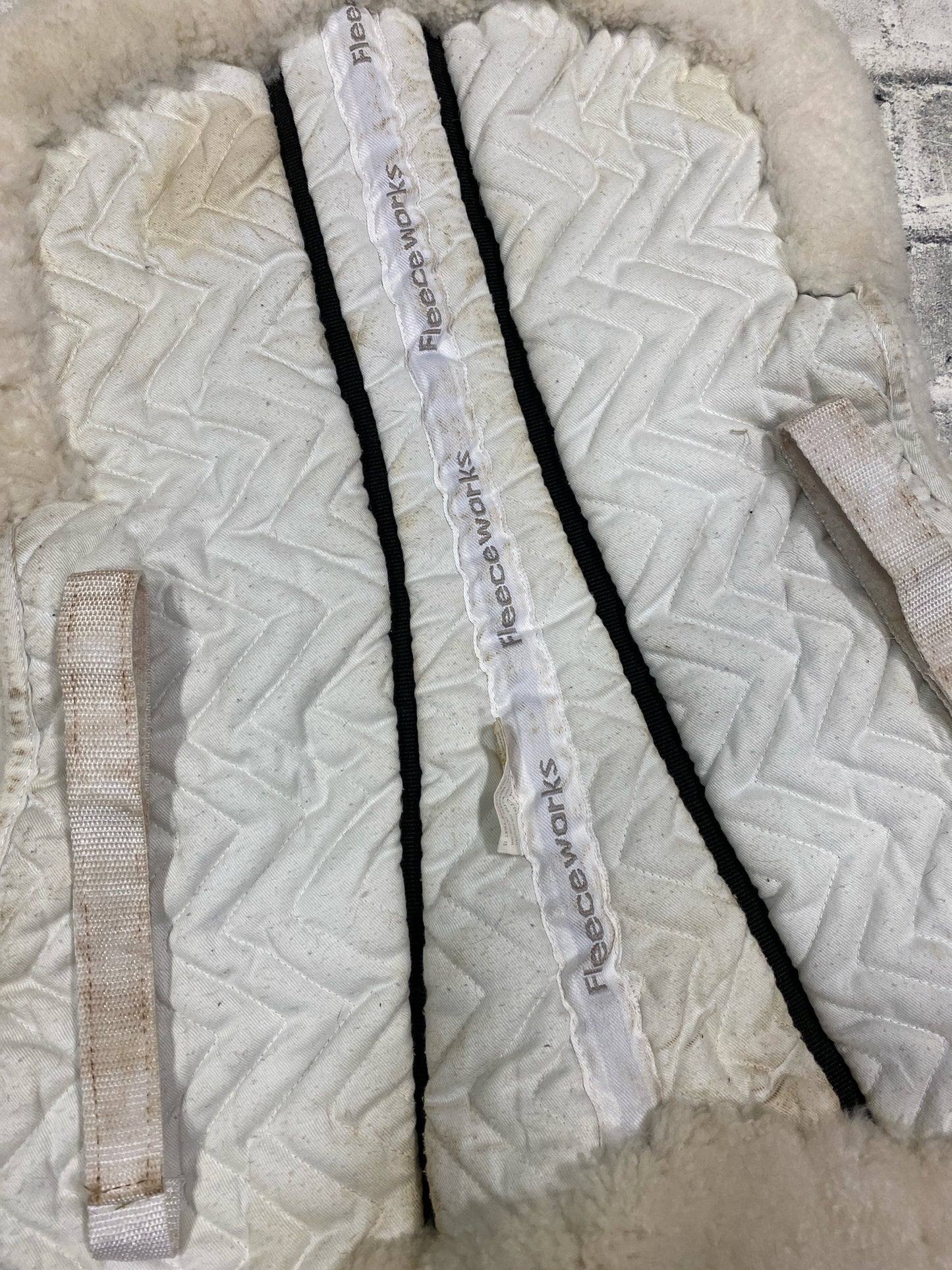 Fleeceworks Half Pad White F