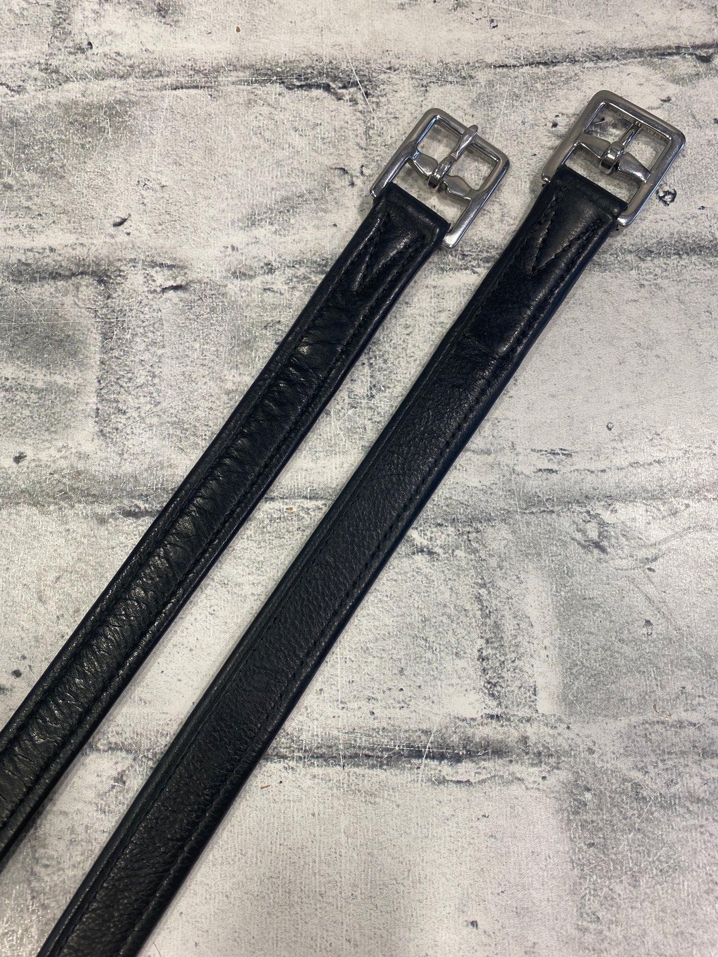 60" Passier Stirrup Leathers Black