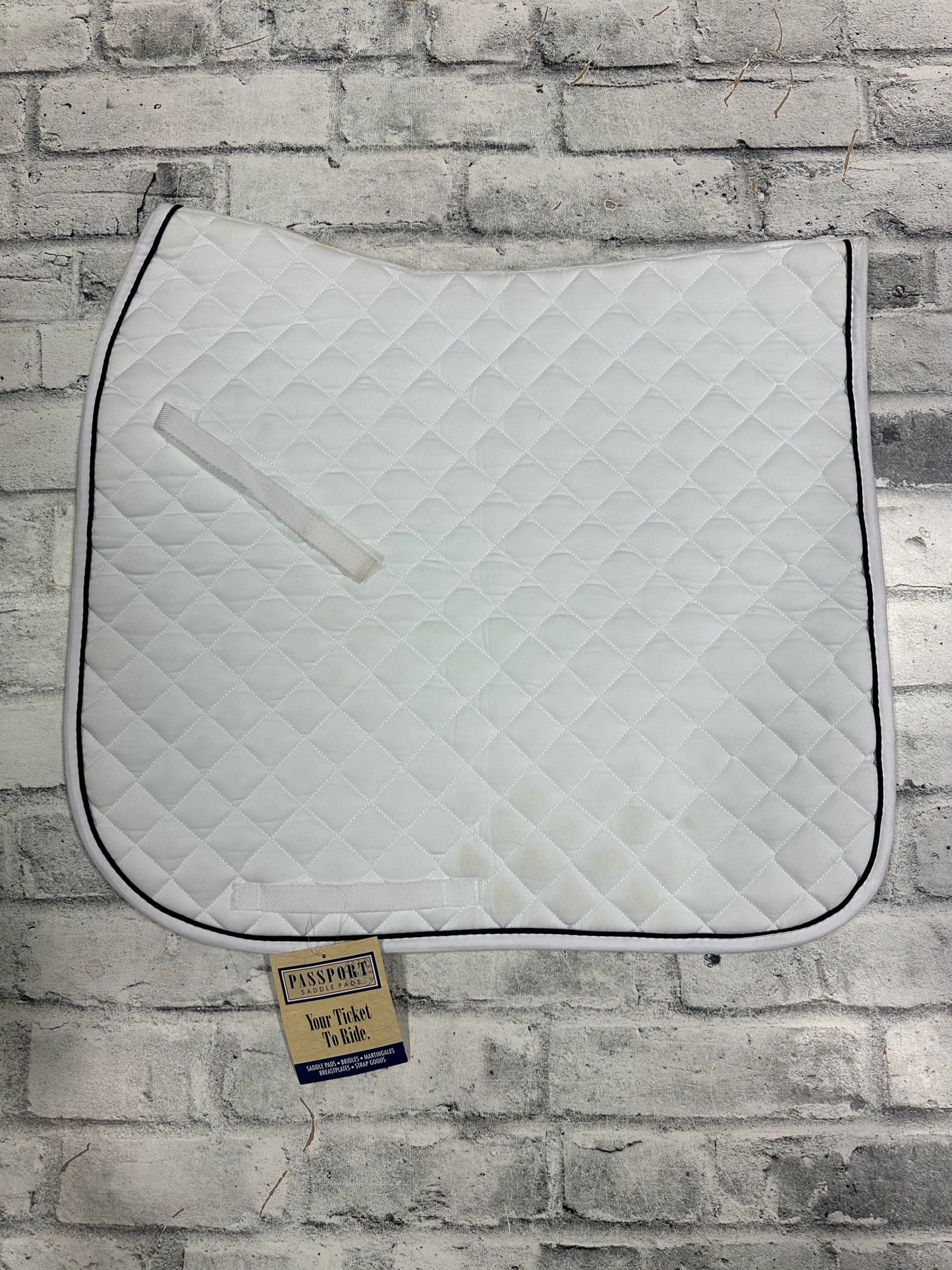 Passport Dressage Pad White F NEW