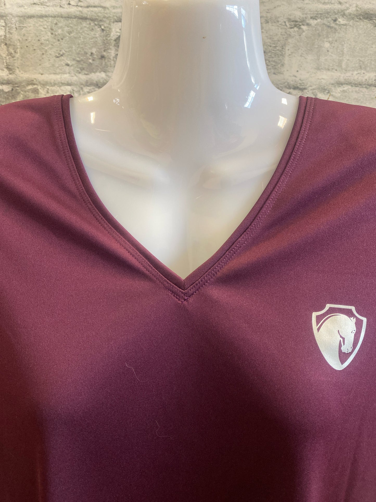 Arista SS T-Shirt Plum L NEW