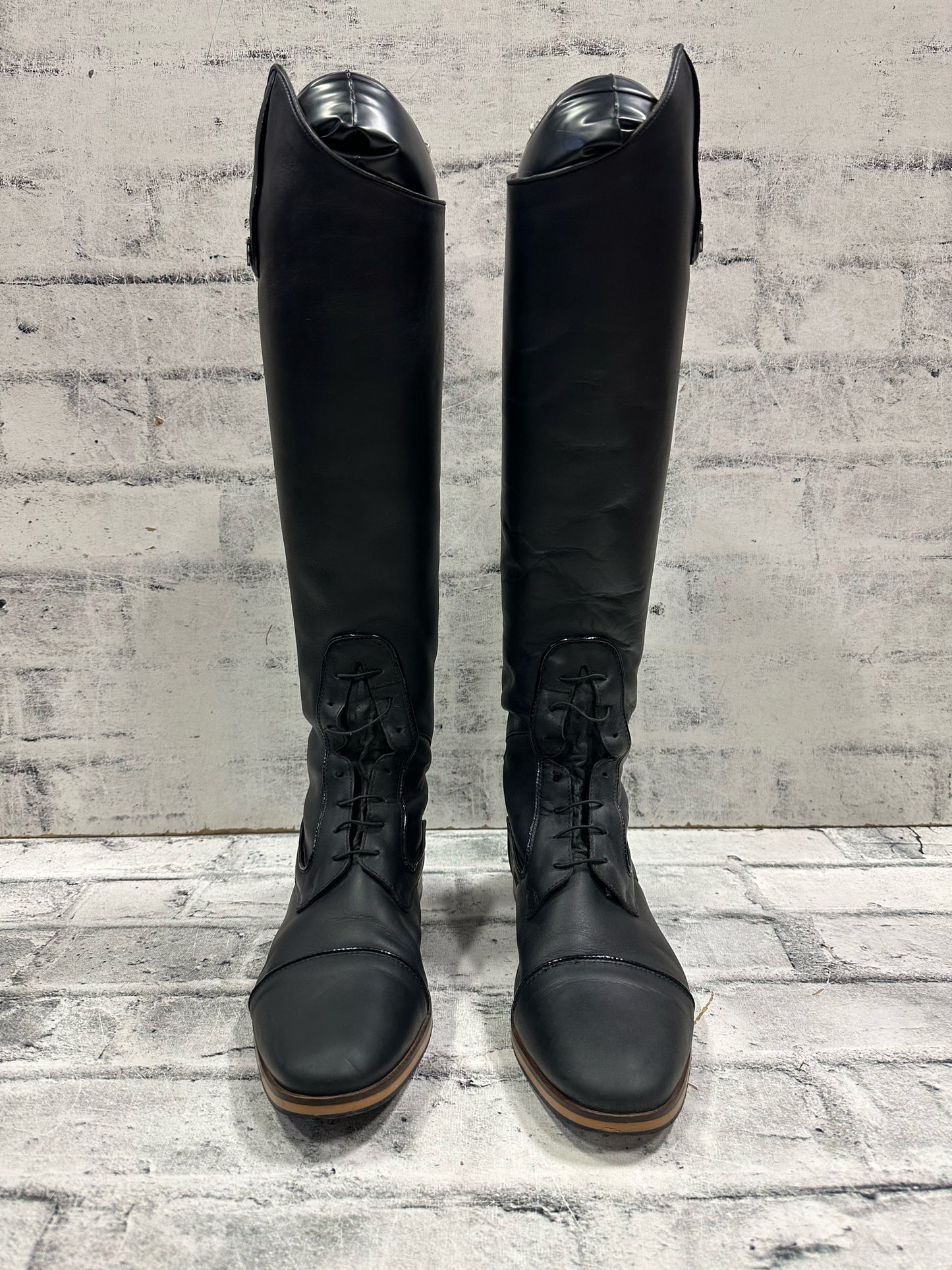Cresendo Tall Boots Black 9.5 17" H 12" W