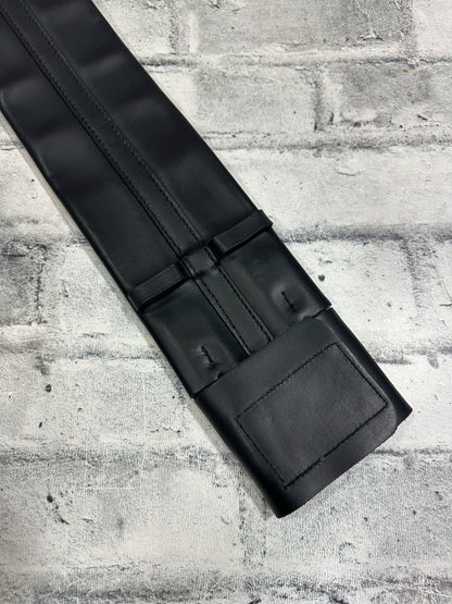 26" Stubben Leather Dressage Girth Black