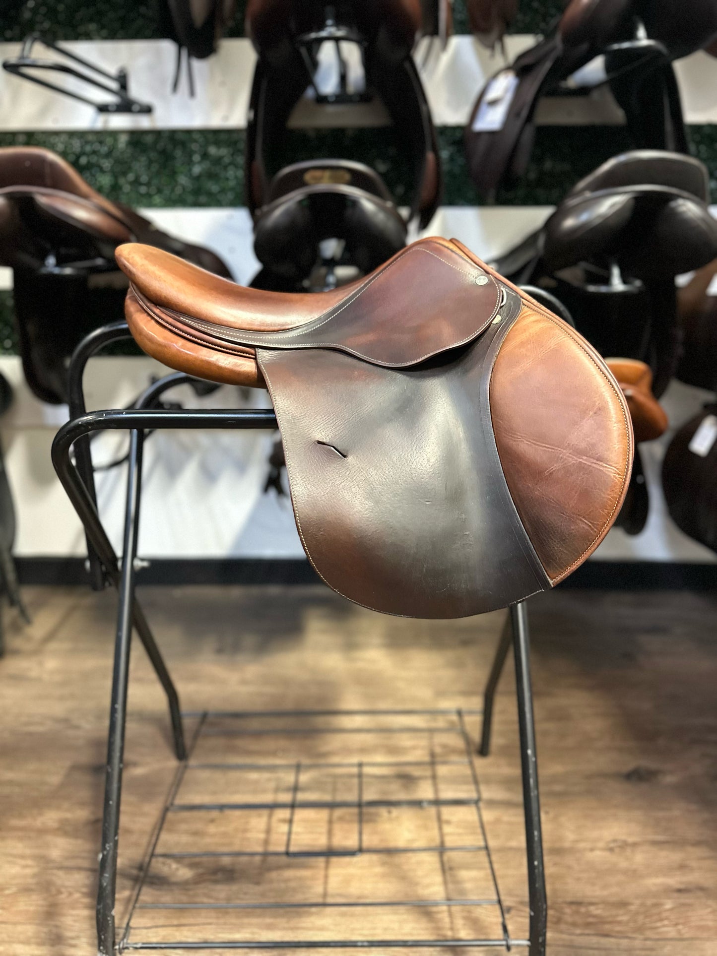 17" 2017 Anatres CC Saddle - 5" Gullet - 1E Flap