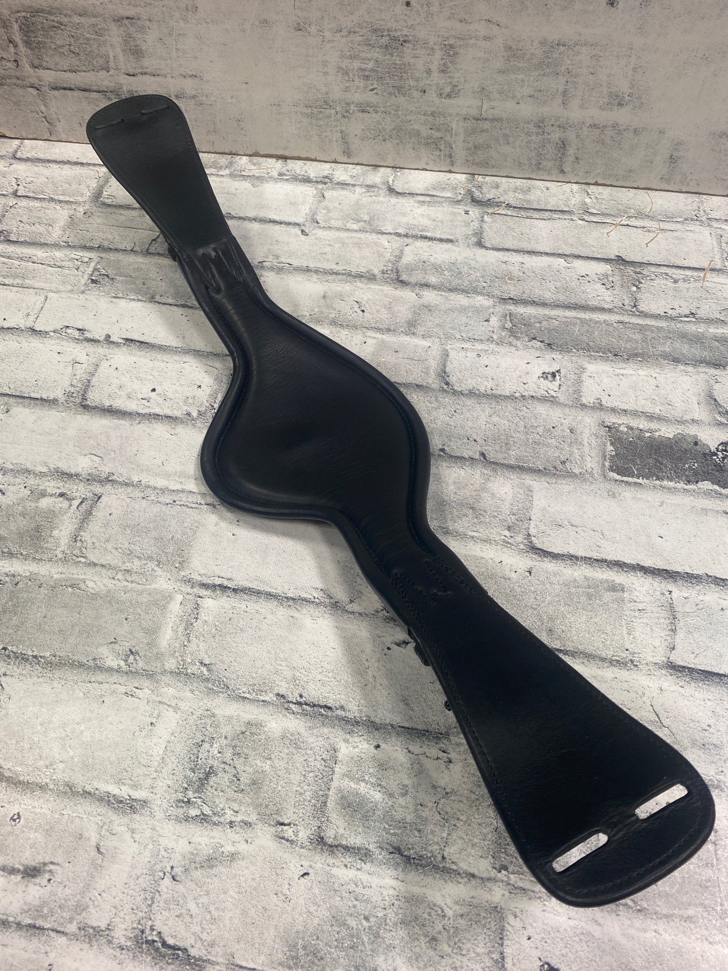 28" Schleese Dressage Girth Black