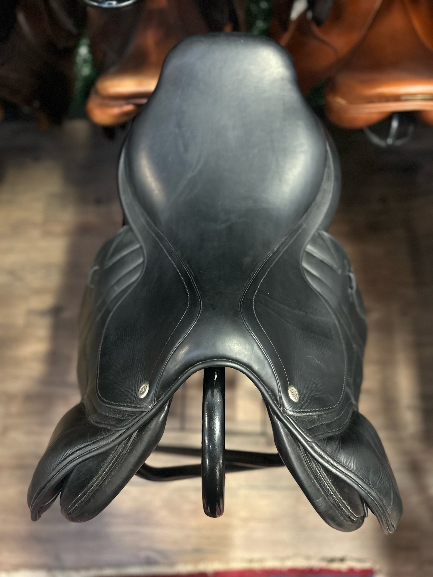 18" 2016 CWD CC Saddle SE 02 (M - 4.5" Gullet)
