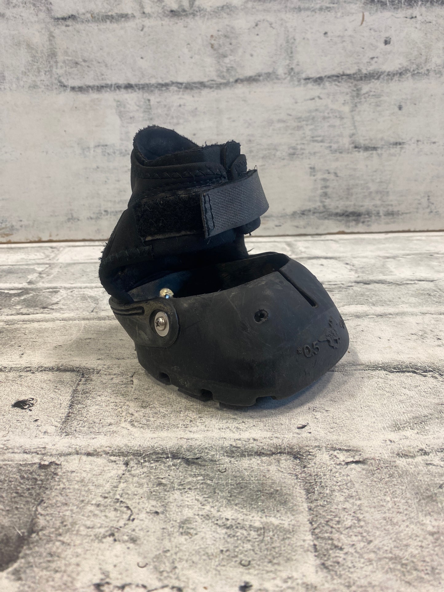 Easy Boot w/Studs 0.5