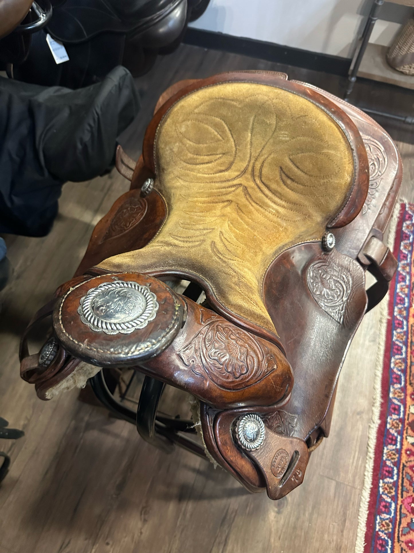 15.5" F. Eamor Roping Saddle #75