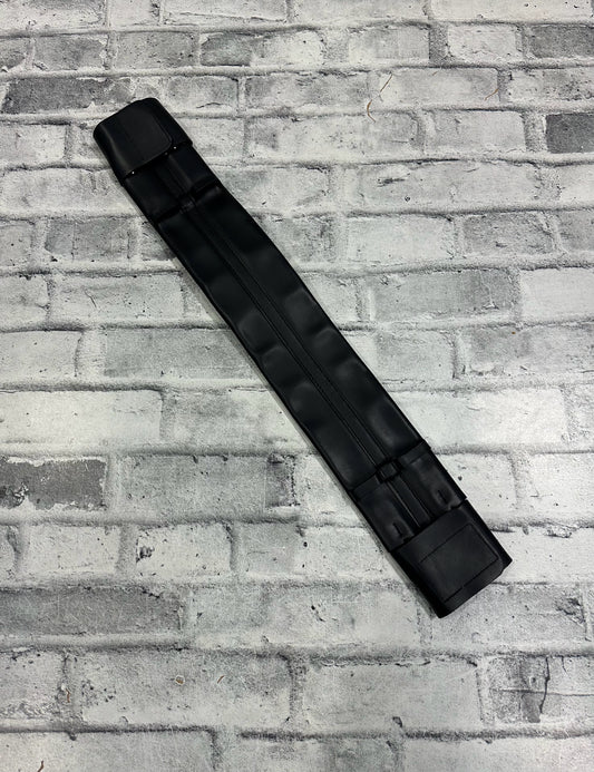 26" Stubben Leather Dressage Girth Black