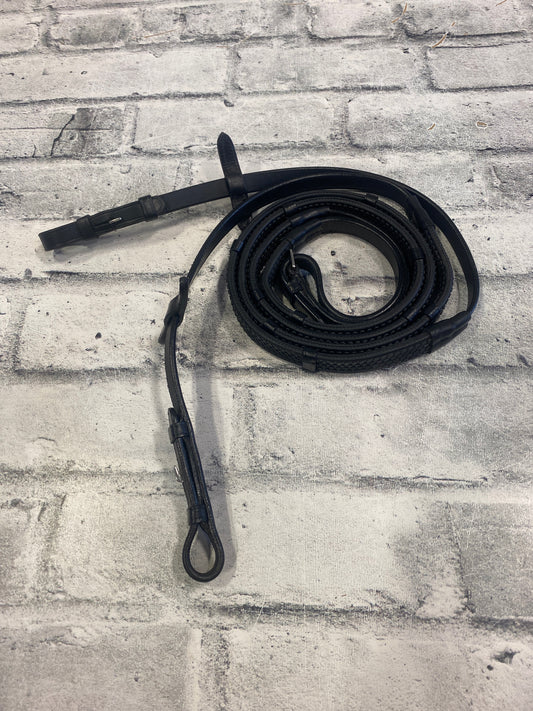 Rubber Reins w Stops Black