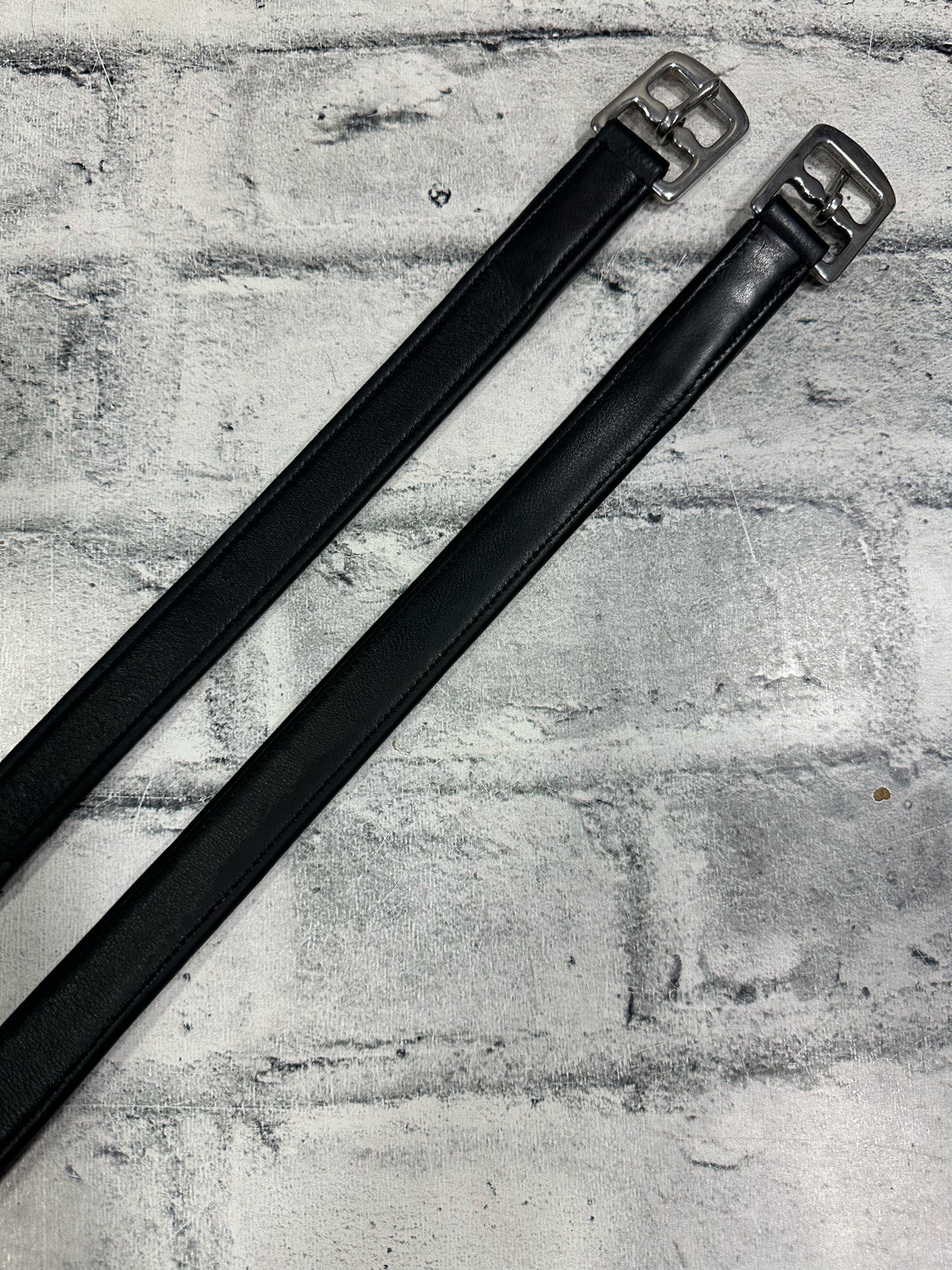60" Nylon Core Stirrup Leathers Black