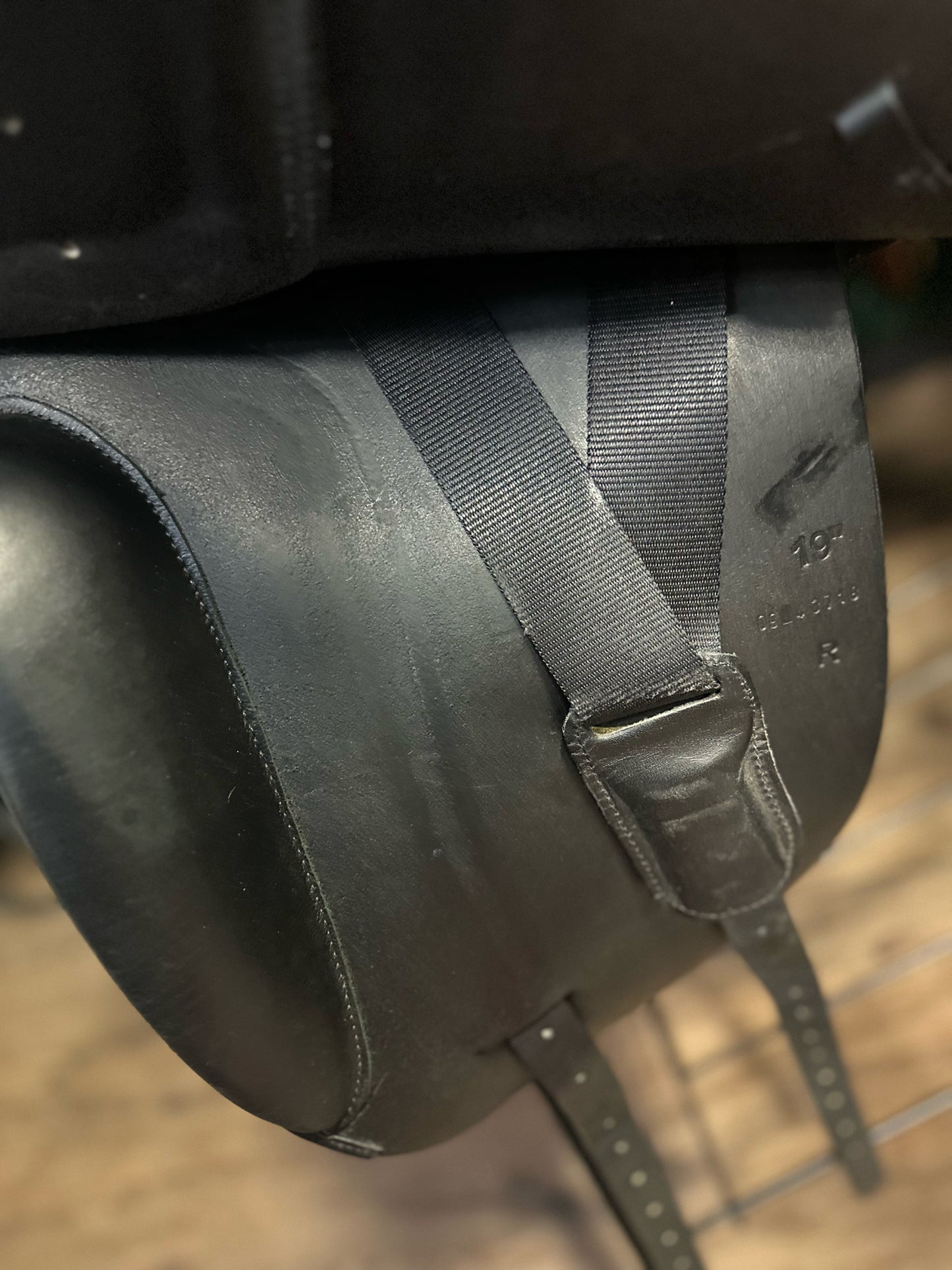 19" 2015 HDR Rivella Dressage Saddle MN (4.5")