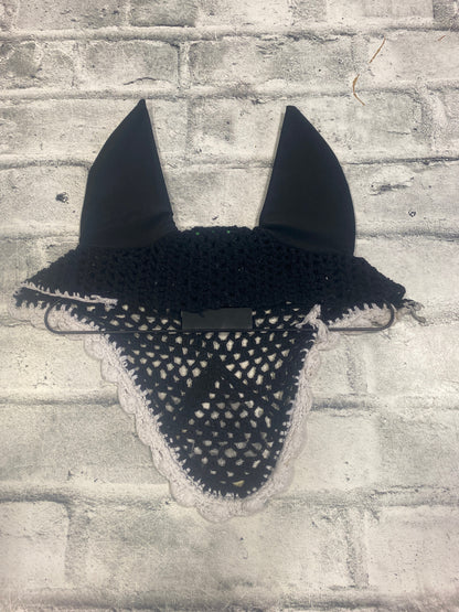 Black Forest Exquisite Fly Bonnet Black H