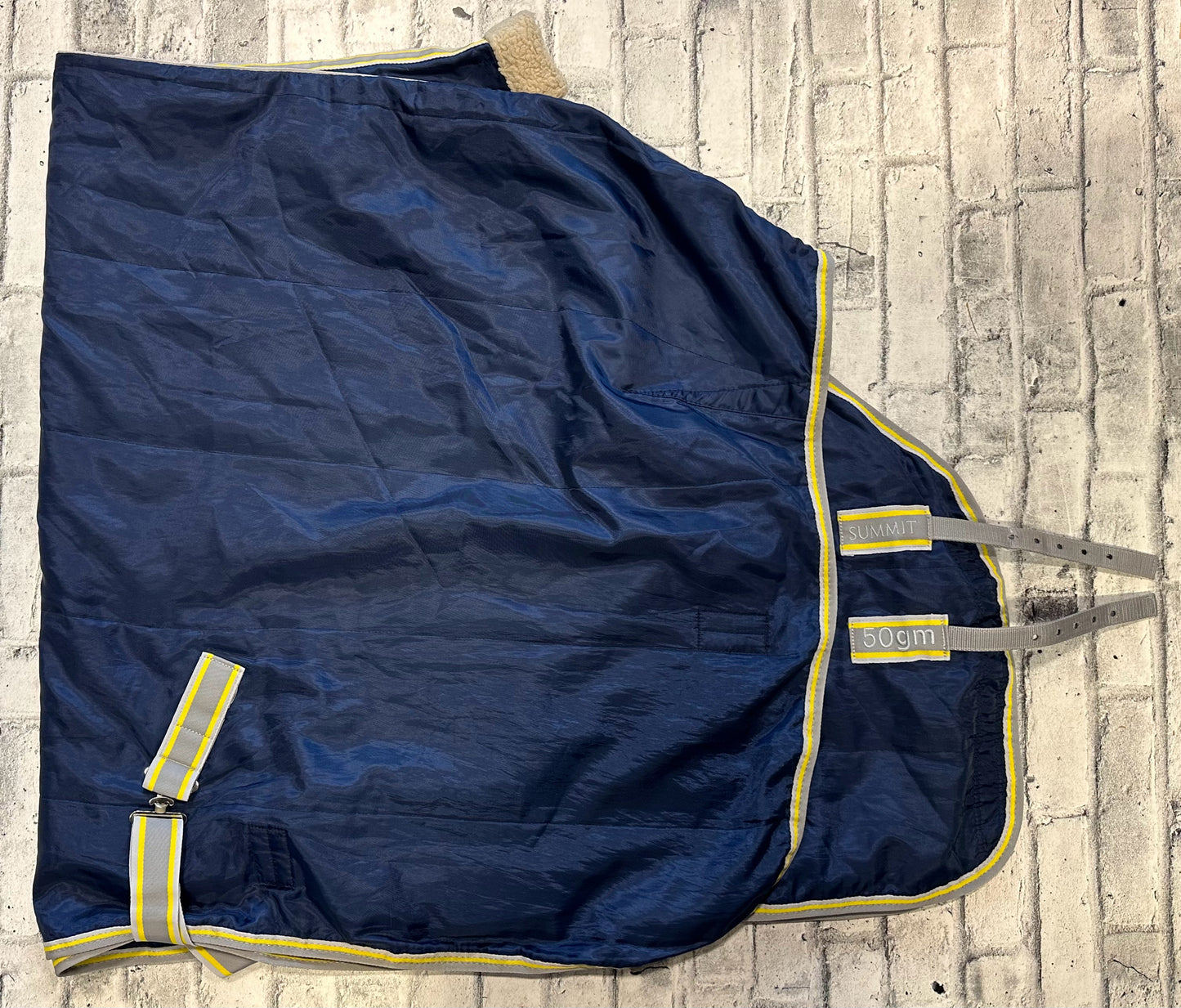 78" Summit Calor 50g Stable Blanket Navy/Yellow