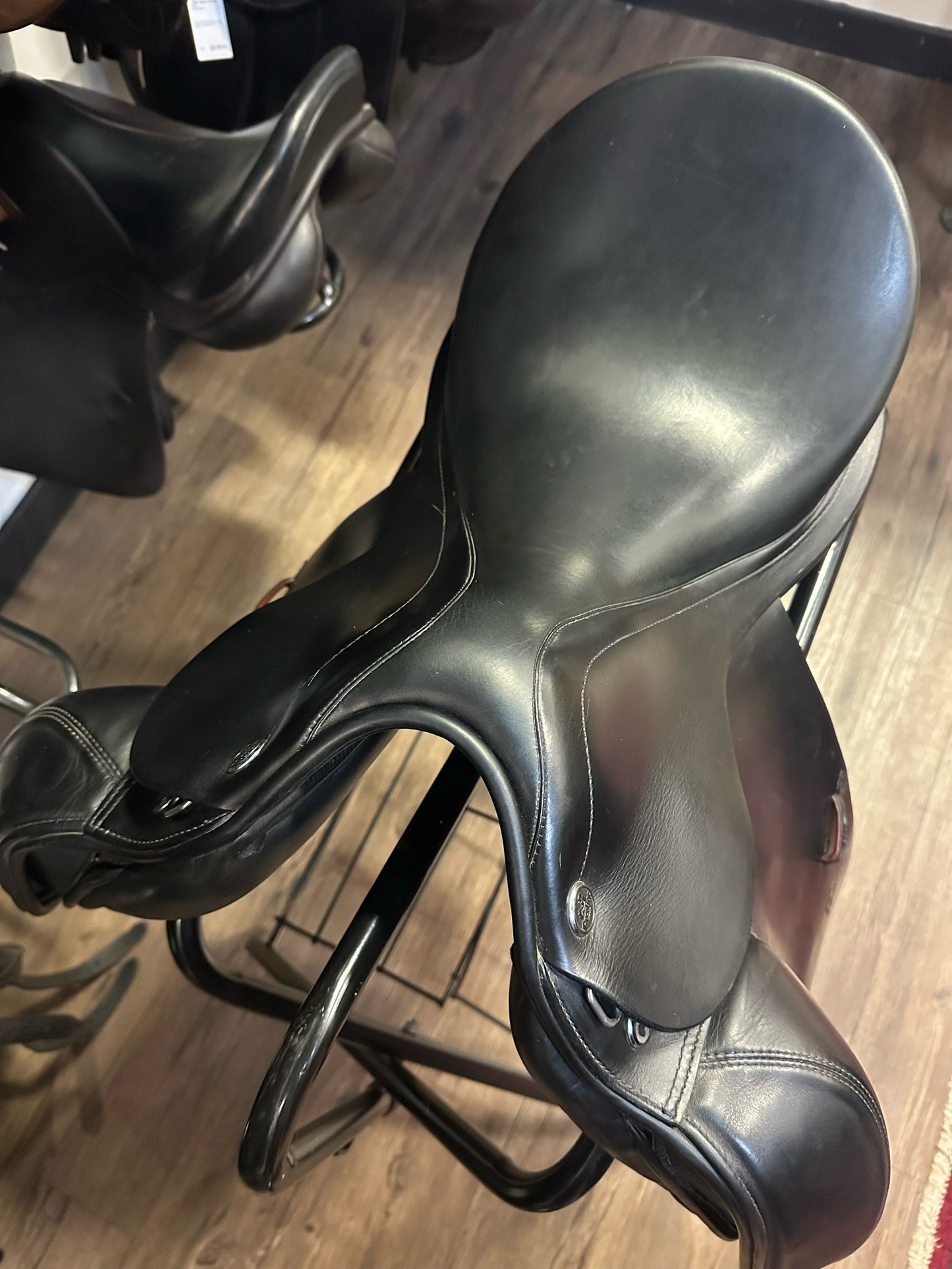 18" 2011 Prestige Dressage Saddle