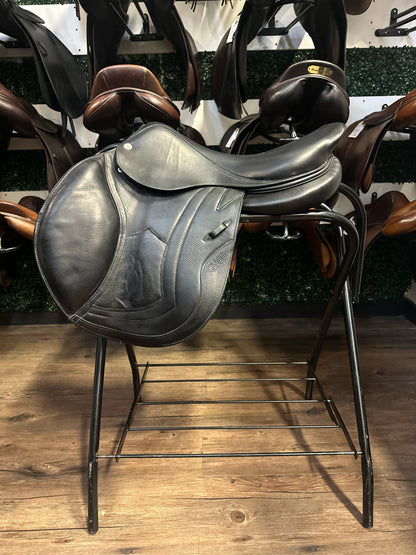 18" 2016 CWD CC Saddle SE 02 (M - 4.5" Gullet)