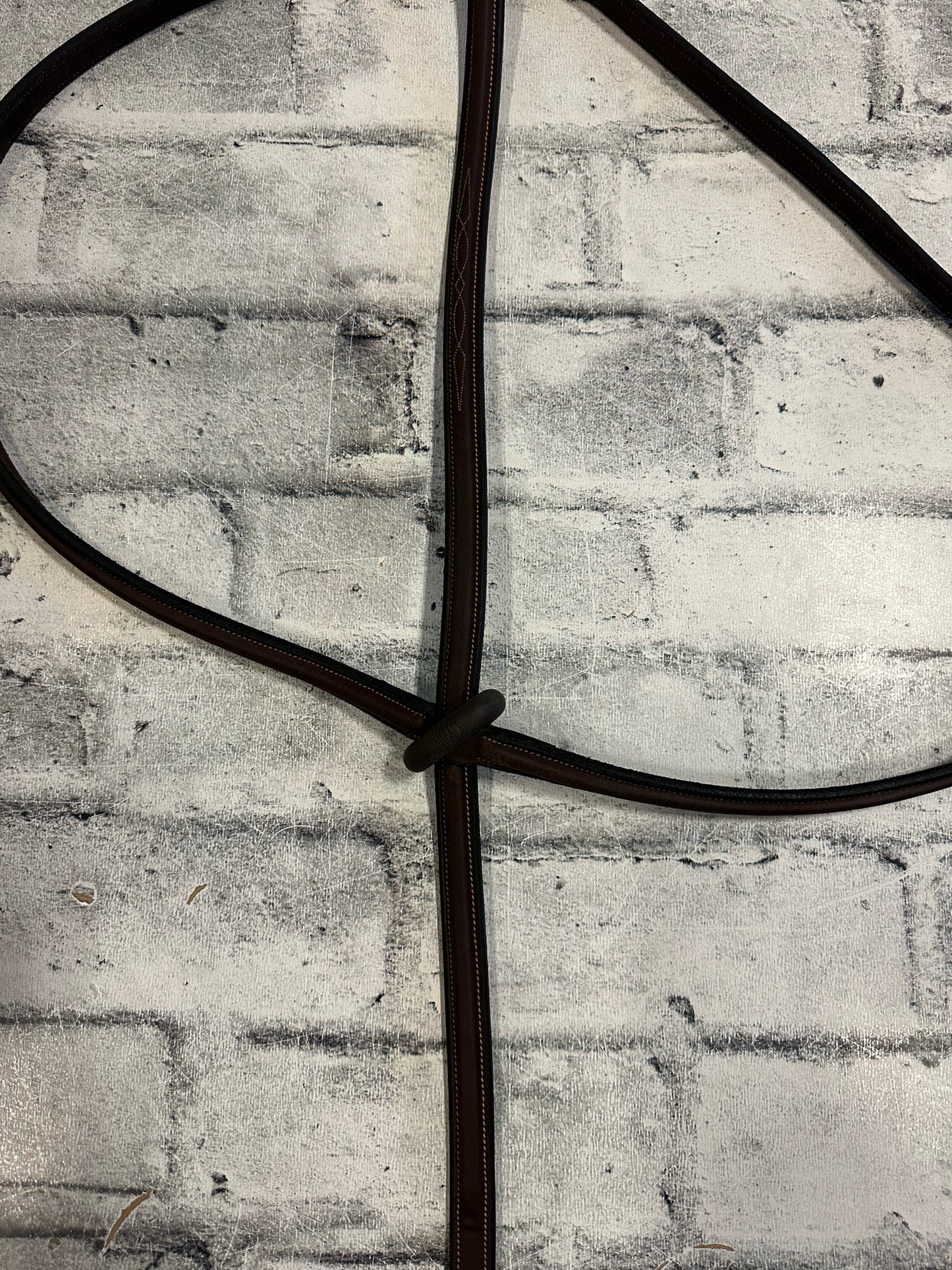 Fancy Stitch Raised Standing Martingale Brown XF