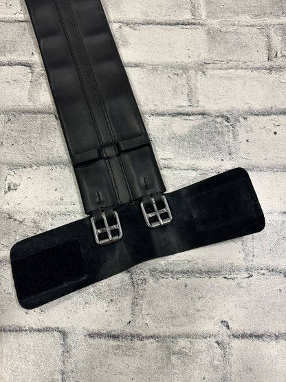 26" Stubben Leather Dressage Girth Black