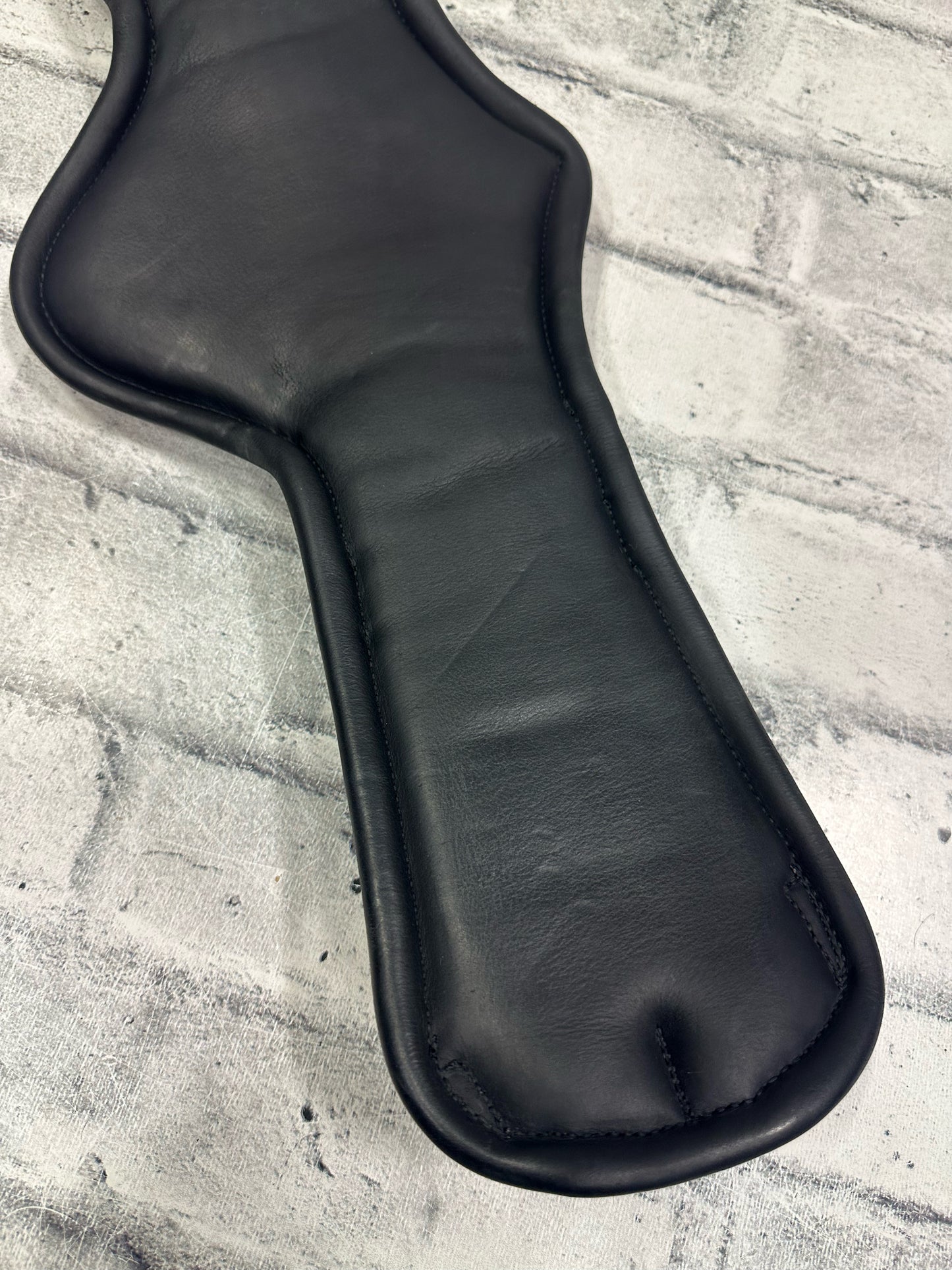 20" Voltaire Dressage Girth