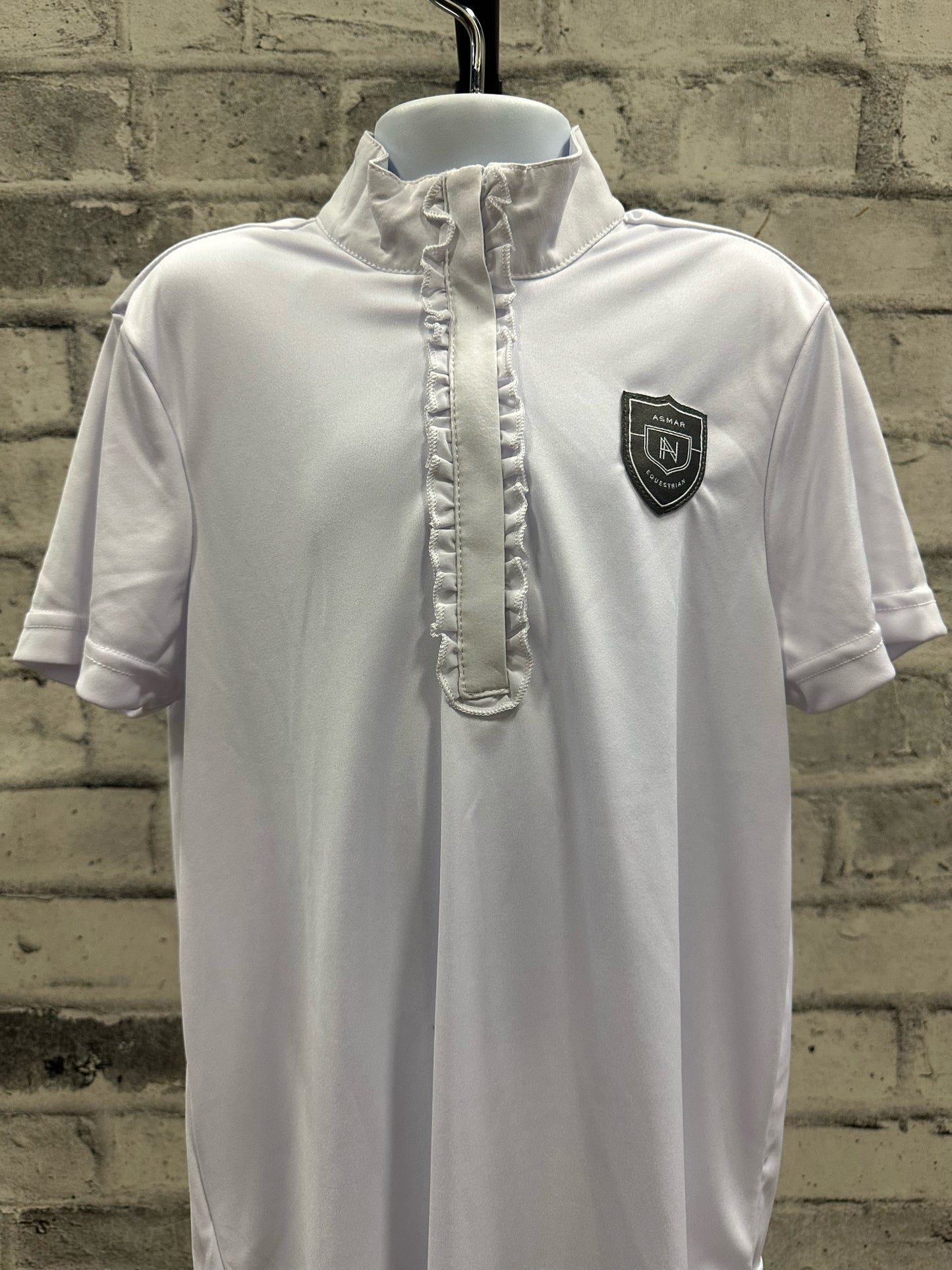 Asmar SS Show Shirt White Childrens 10-12 NEW