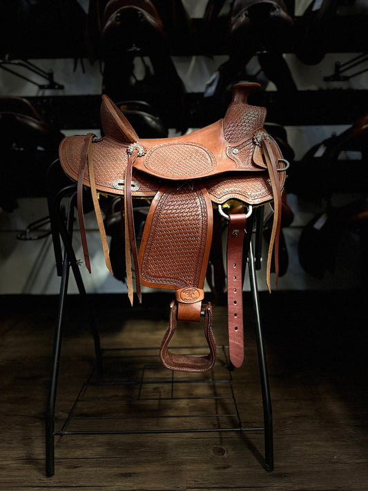 13" Double T Laramie Wade Saddle - 7" Gullet