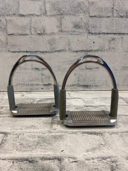 4.75" MDC Classic Sport Stirrup Irons