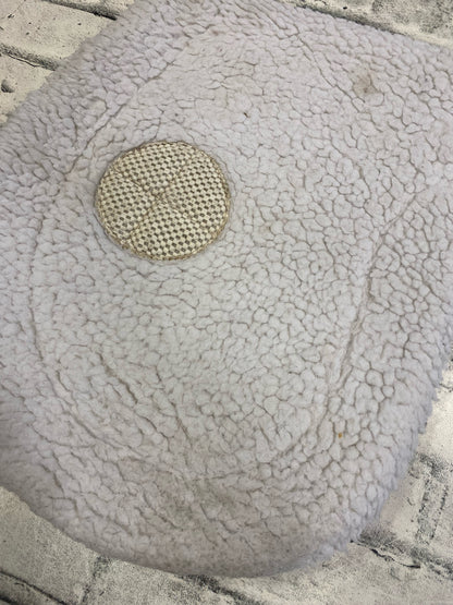 Wilkers Shaped Pad White F