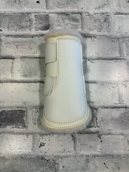 Valena Brushing Boots White S