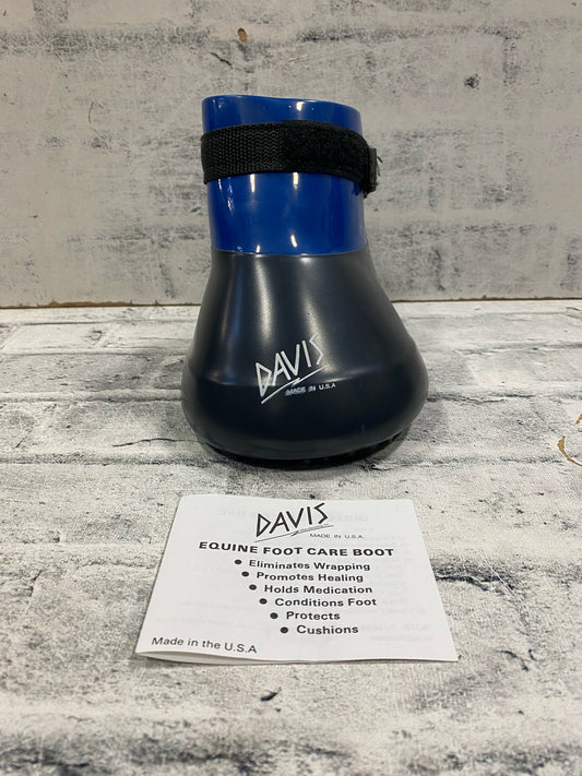 Davis Soaking Boot Size 2 NEW