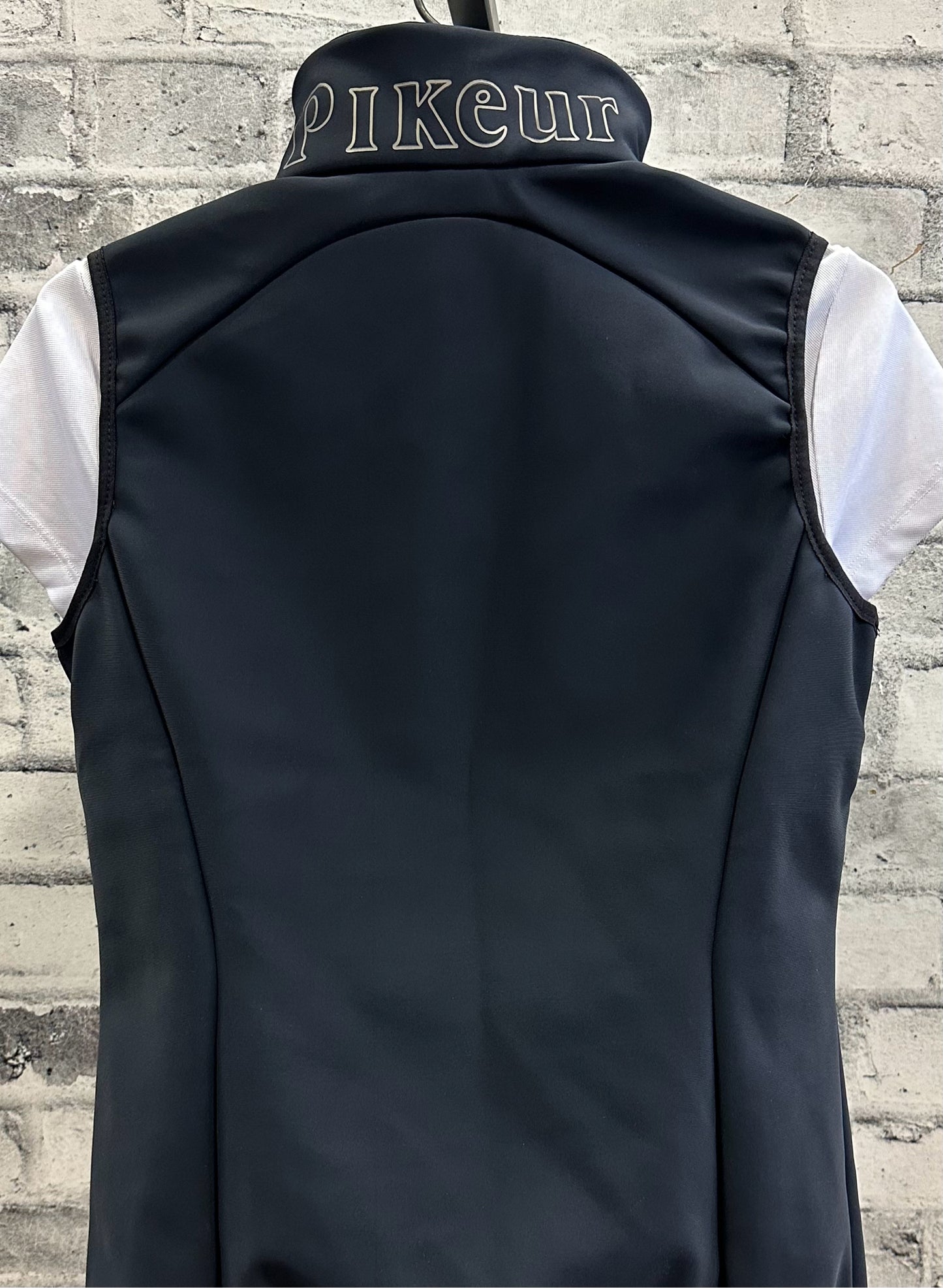 Pikeur Fleece Lined Vest Black S