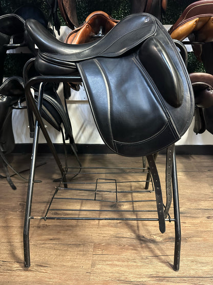 17.5" Frank Baines Union Lux Monoflap Dressage Saddle