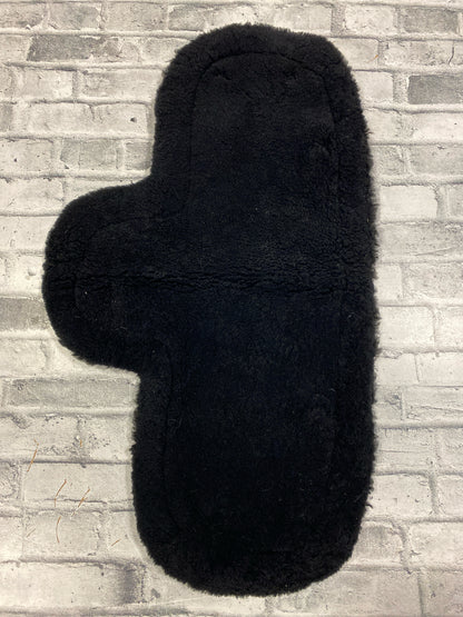Sheepskin Shaped Dressage Pad Black F