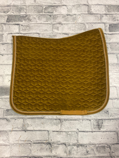 Kentucky Velvet Dressage Pad Mustard F