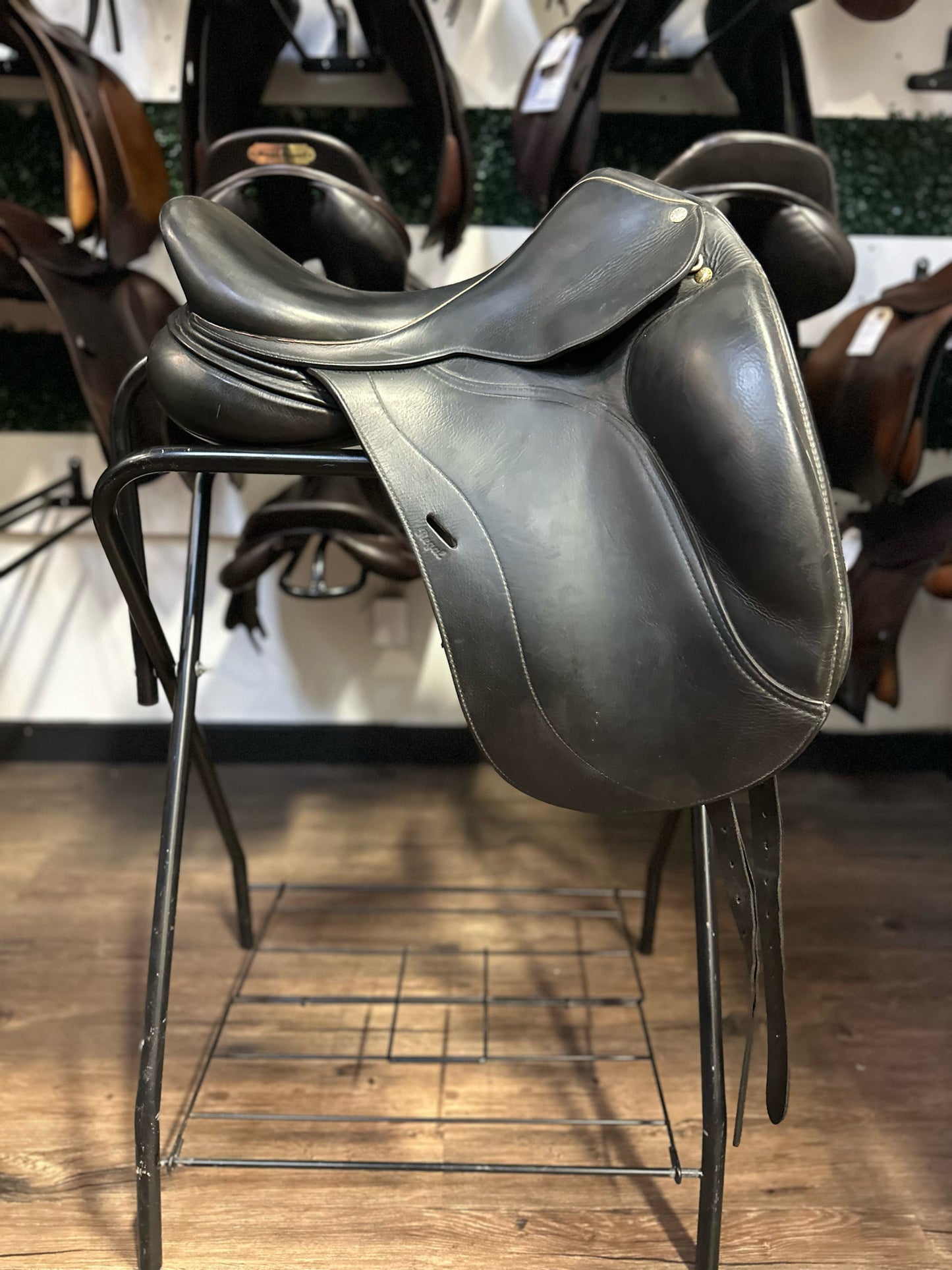 17.5"  Regal Mono Flap Dressage Saddle - 6" Gullet