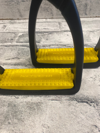 5" Compositi Stirrups