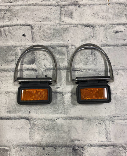 4.75" Stirrup Irons w/ Reflectors