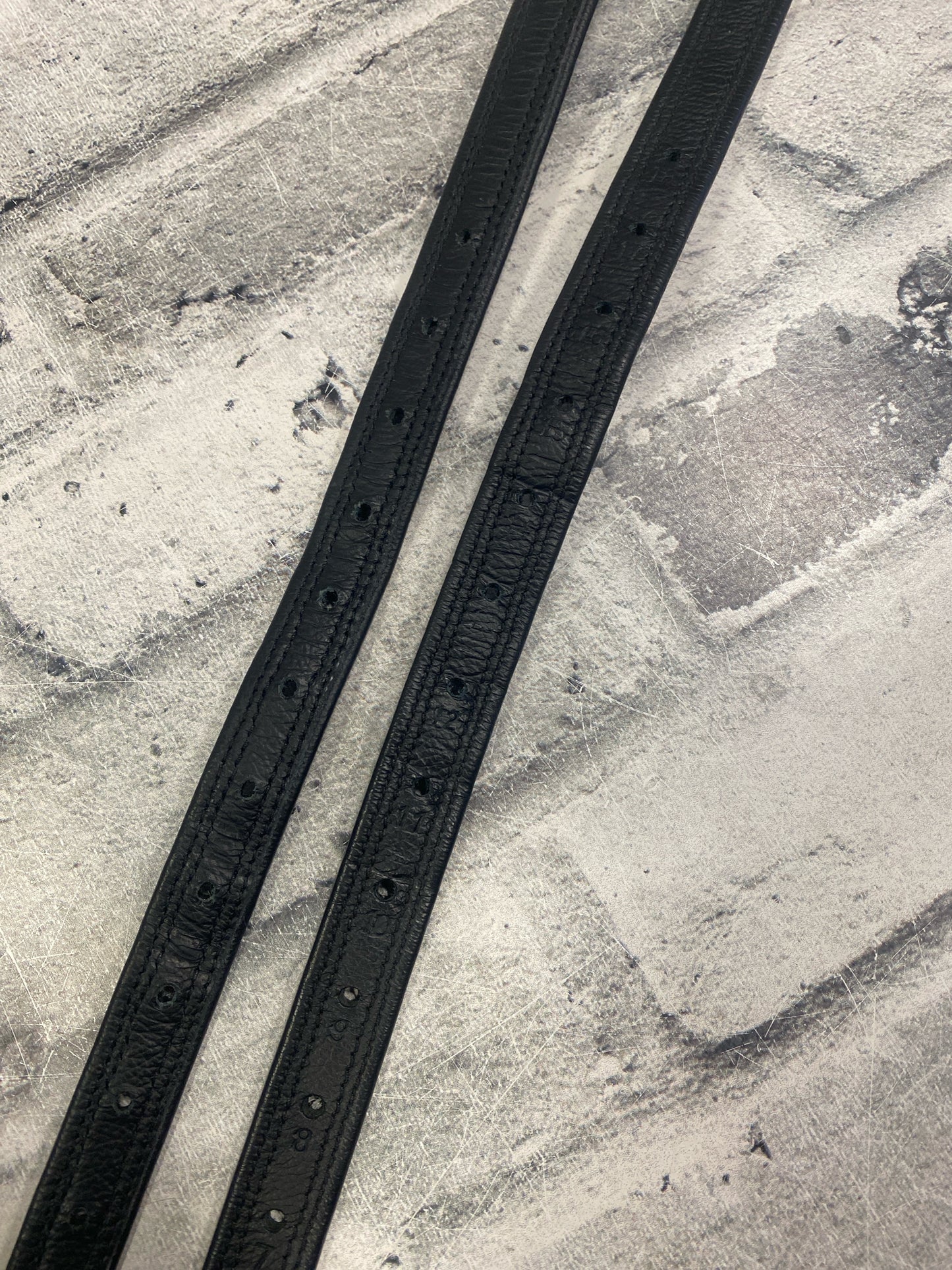 60" Val Du Bois Stirrup Leather Black