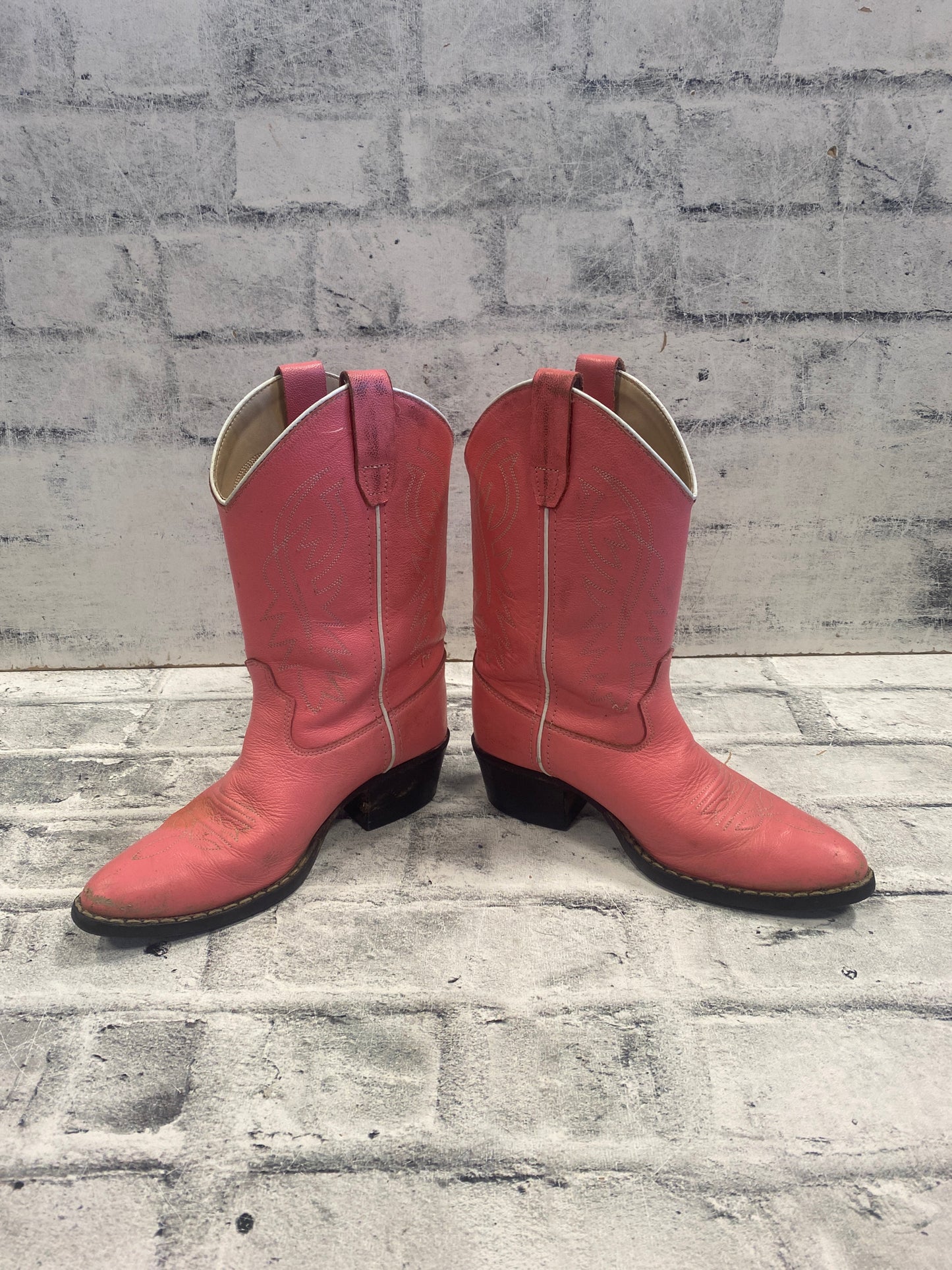 Old West Pointed Toe Cowboy Boots Pink 3 D