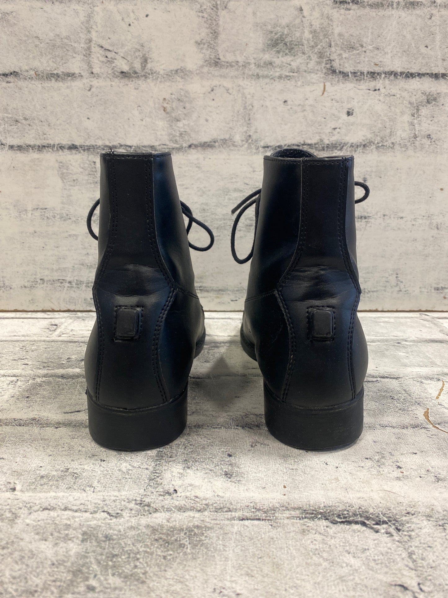 Auken Lace Up Paddock Boots Size 4