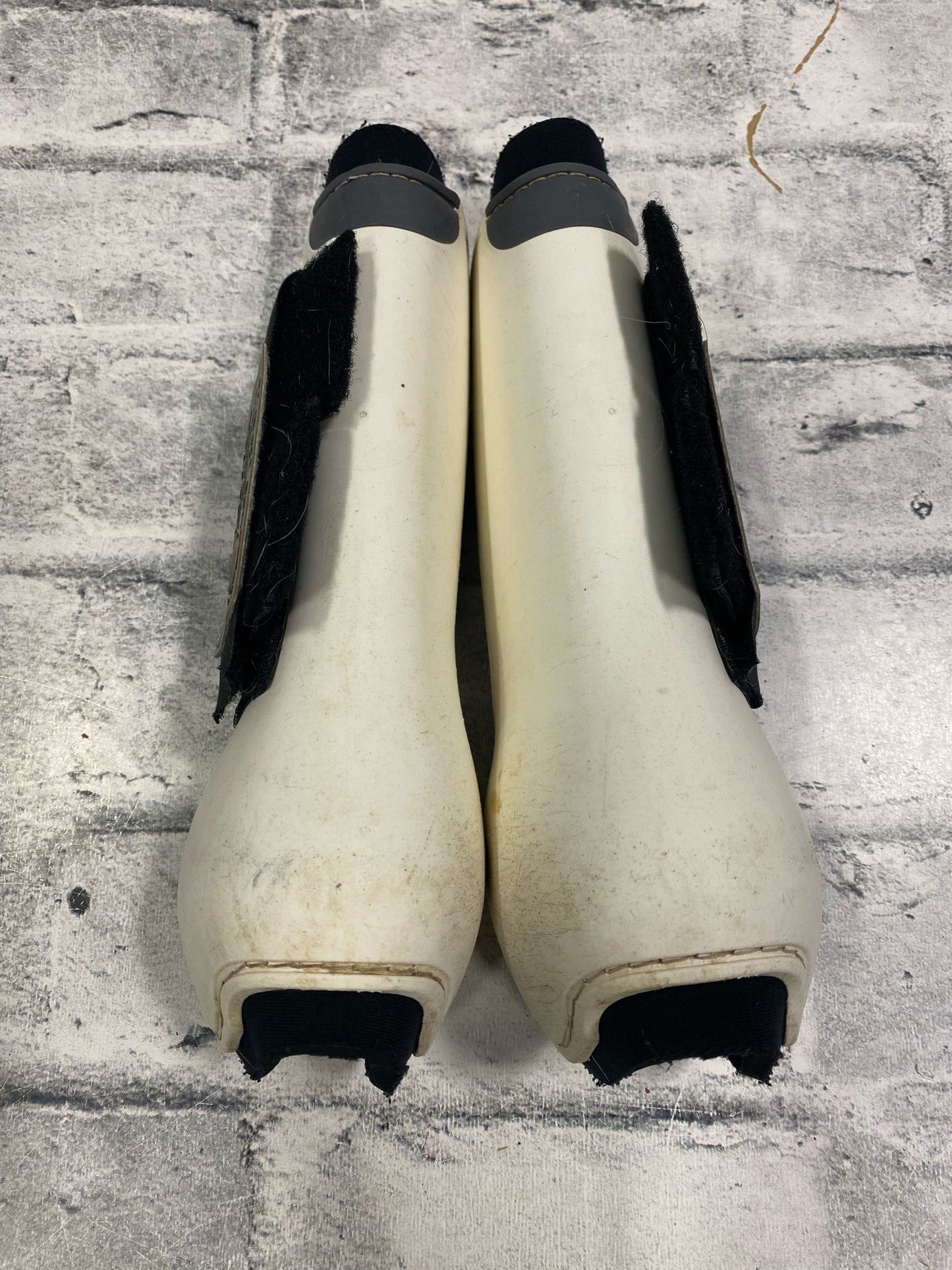 Eskadron Open Front Boots White F