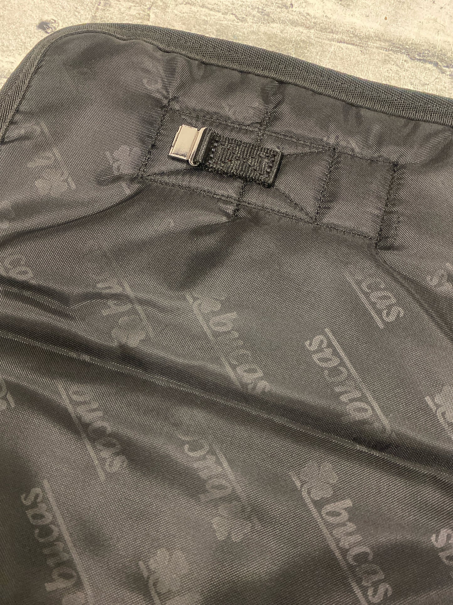 Bucas Blanket Extender Black