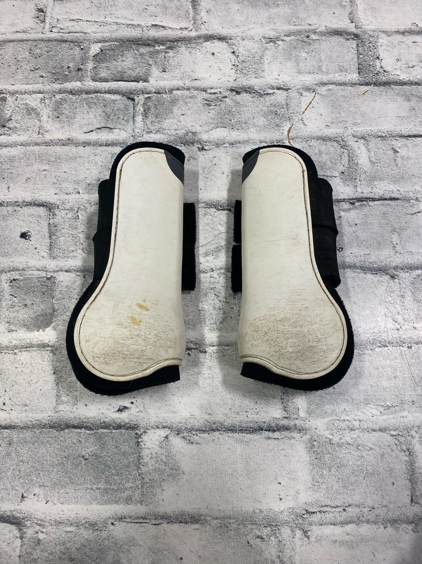 Eskadron Open Front Boots White F