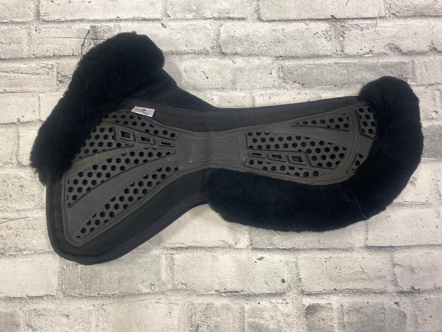 Lovas Equestrian Legendary Sheepskin Relief Pad Black