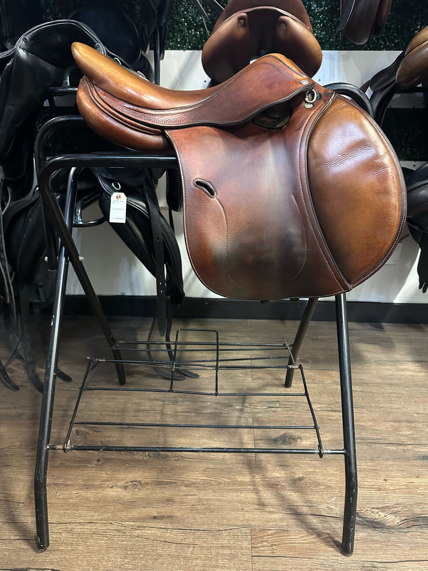 16.5" 2005 Antares CC Saddle 2N flap