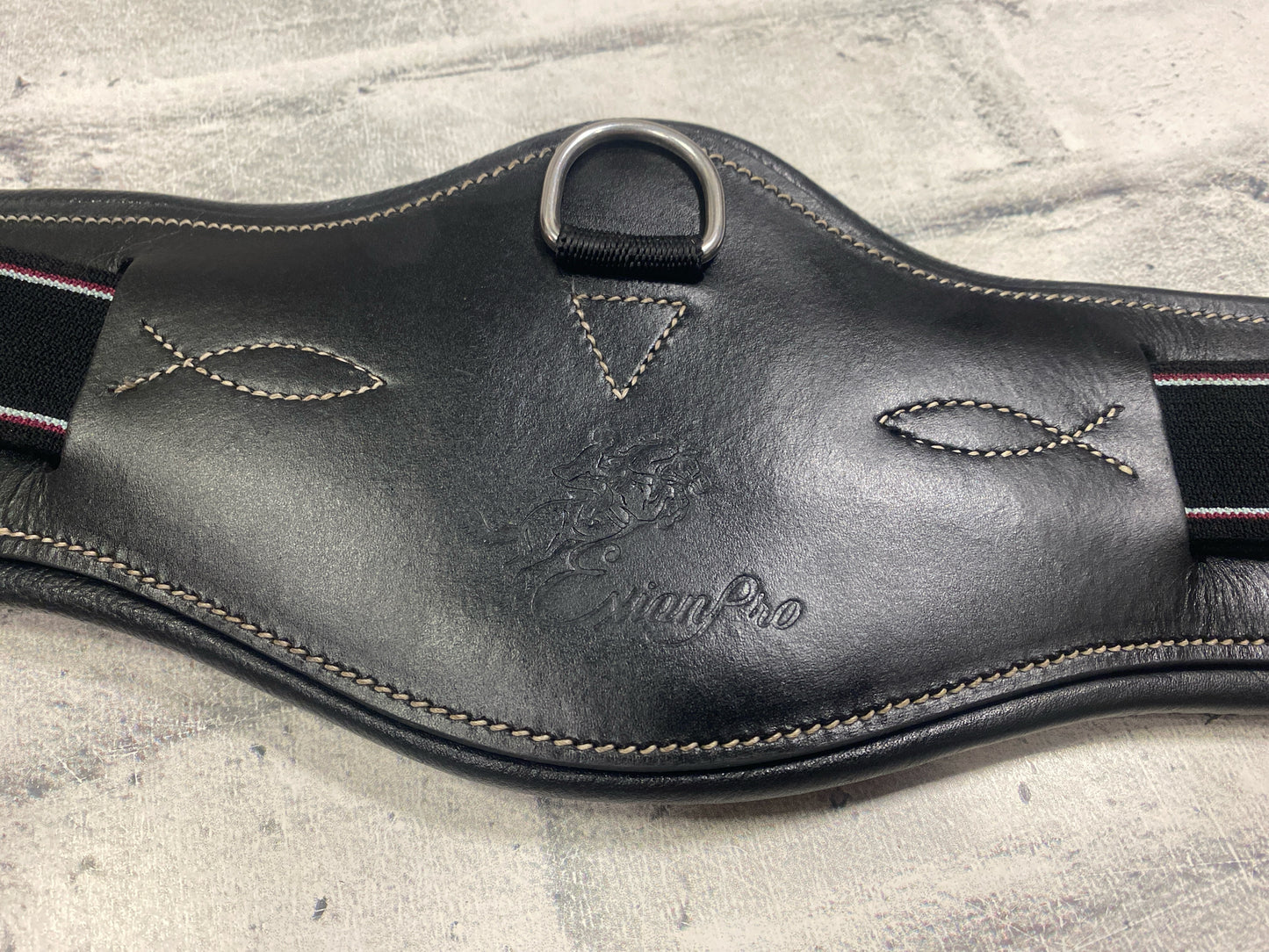 26" Exion Pro Contoured Dressage Girth Black