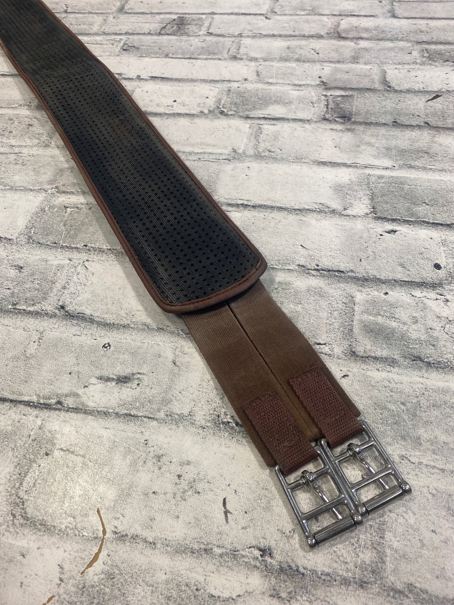 52" Professional's Choice VenTECH Girth Brown