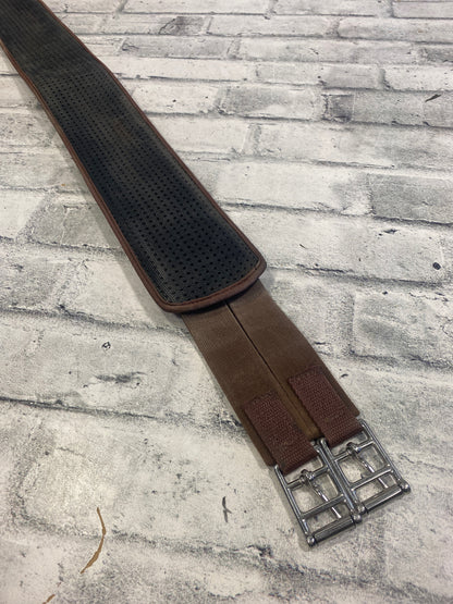 52" Professional's Choice VenTECH Girth Brown