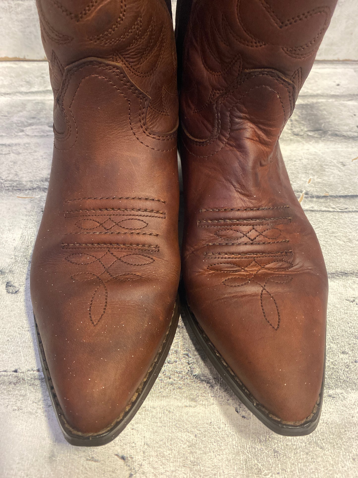 Ranchero Pointed Toe Cowboy Boots 6B